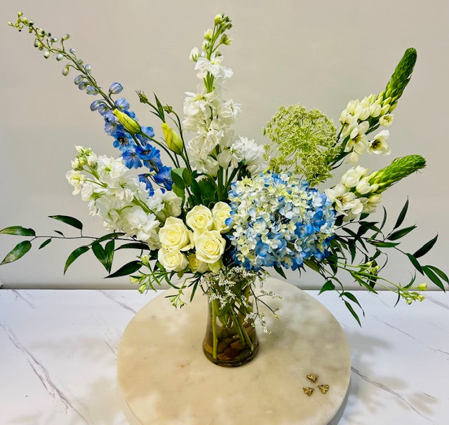 Blue & White Garden Blooms